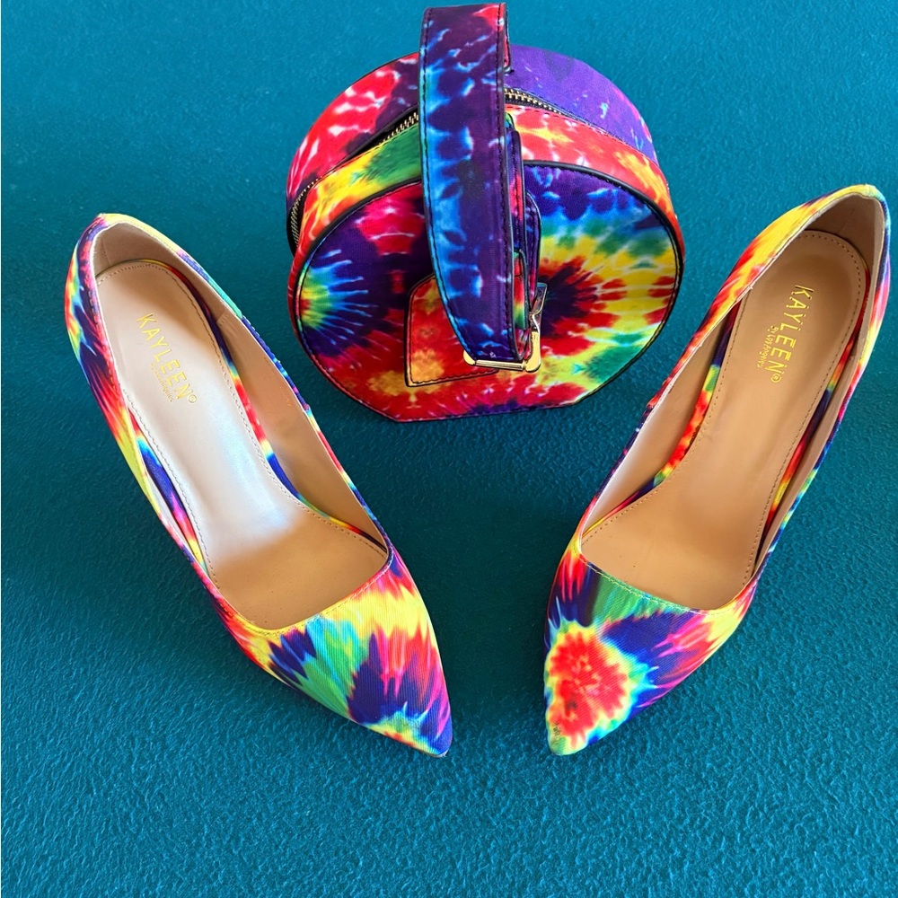 Rainbow Tie-Dye Women's Heels & Purse Set